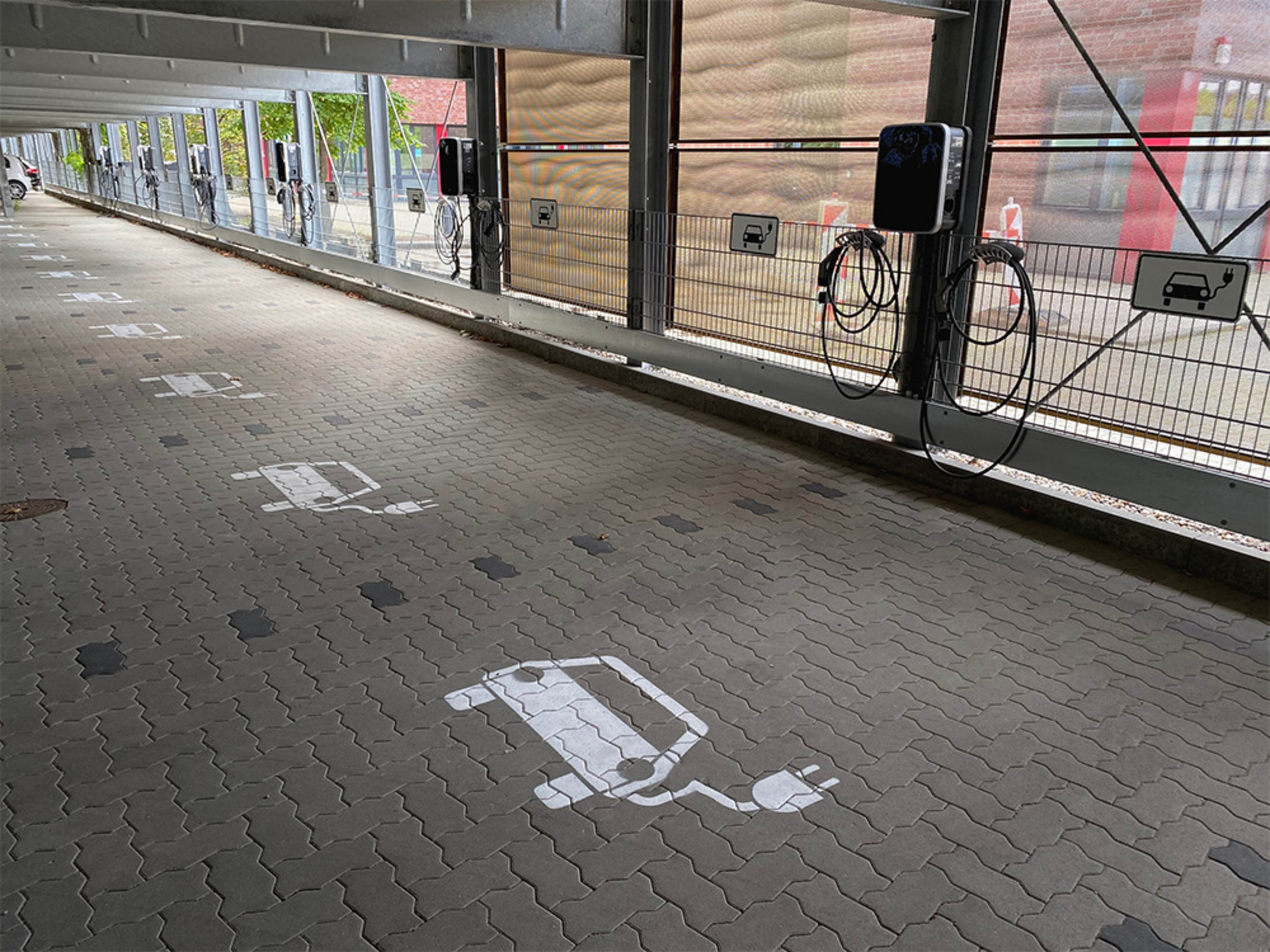Last&shy;management bei AMA Elektro in Backnang